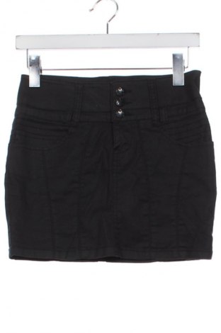 Пола Unbranded, Размер XS, Цвят Черен, Цена 2,04 €