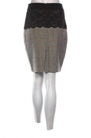 Sukňa Zara, Veľkosť M, Farba Viacfarebná, Cena  7,44 €