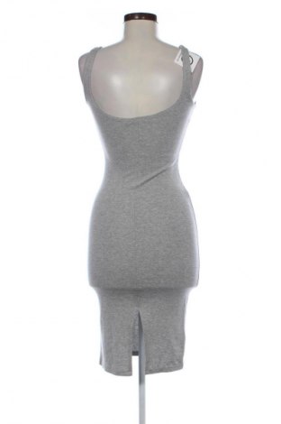 Rochie Bershka, Mărime XS, Culoare Gri, Preț 23,99 Lei