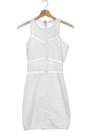Šaty  Bershka, Velikost S, Barva Bílá, Cena  122,00 Kč