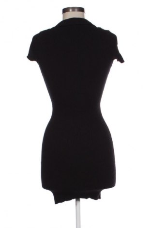Šaty  Bershka, Velikost XS, Barva Černá, Cena  119,00 Kč
