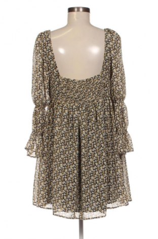 Šaty  Boohoo, Velikost M, Barva Vícebarevné, Cena  200,00 Kč