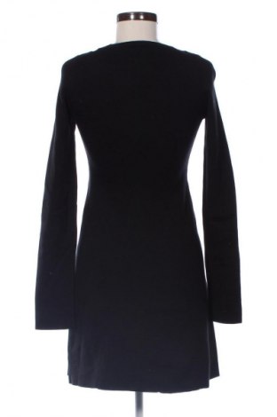 Šaty  Calvin Klein Jeans, Velikost M, Barva Černá, Cena  1 139,00 Kč