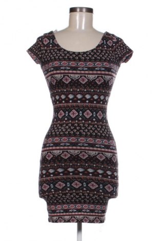 Šaty  Clockhouse, Velikost XS, Barva Vícebarevné, Cena  149,00 Kč