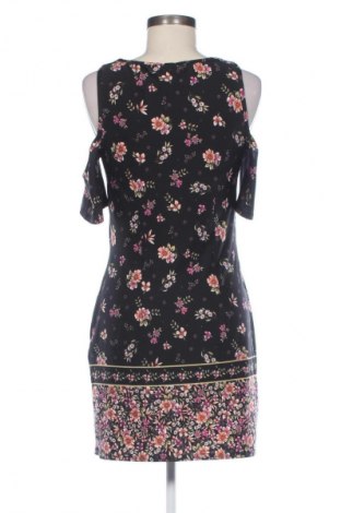 Šaty  F&F, Velikost S, Barva Vícebarevné, Cena  79,00 Kč