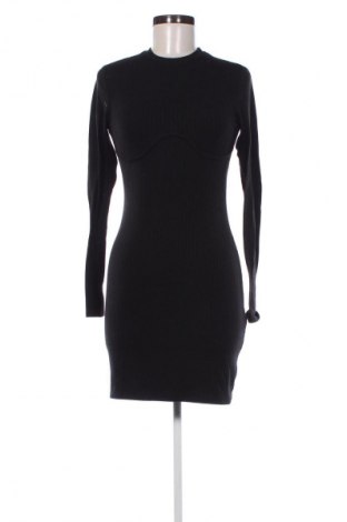 Φόρεμα Gina Tricot, Μέγεθος M, Χρώμα Μαύρο, Τιμή 3,99 €