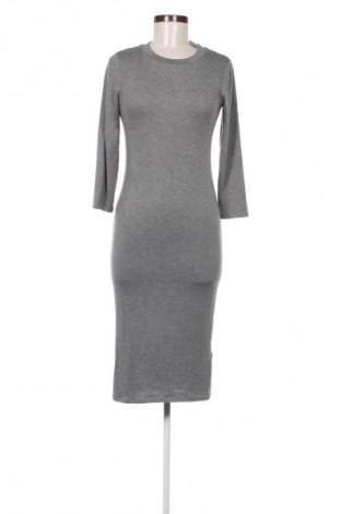 Rochie Gina Tricot, Mărime S, Culoare Gri, Preț 13,99 Lei