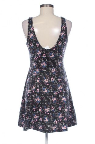 Šaty  H&M Divided, Veľkosť L, Farba Viacfarebná, Cena  11,95 €