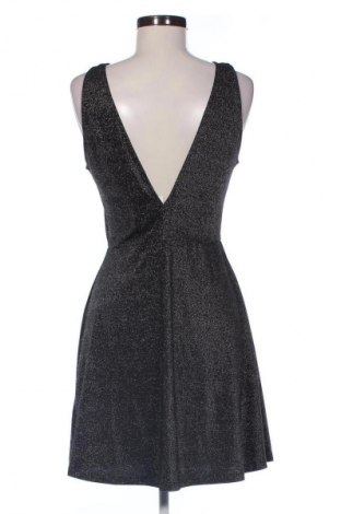 Šaty  H&M Divided, Velikost S, Barva Vícebarevné, Cena  289,00 Kč