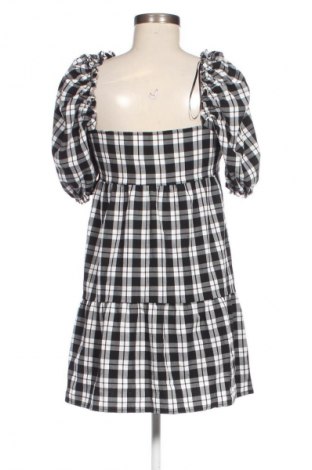 Šaty  H&M Divided, Veľkosť M, Farba Viacfarebná, Cena  4,80 €