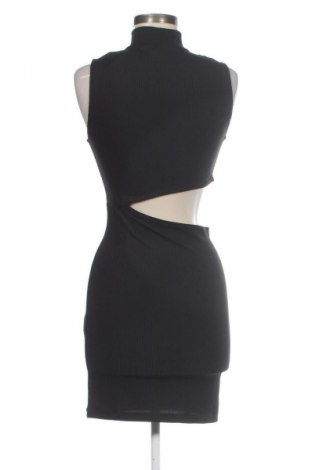 Šaty  House, Velikost M, Barva Černá, Cena  179,00 Kč