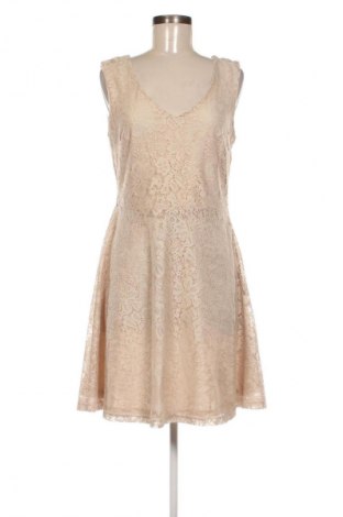 Φόρεμα Lola & Liza, Μέγεθος M, Χρώμα  Μπέζ, Τιμή 14,99 €
