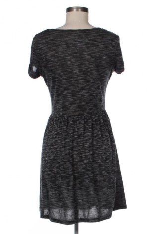 Šaty  New Look, Velikost M, Barva Vícebarevné, Cena  259,00 Kč