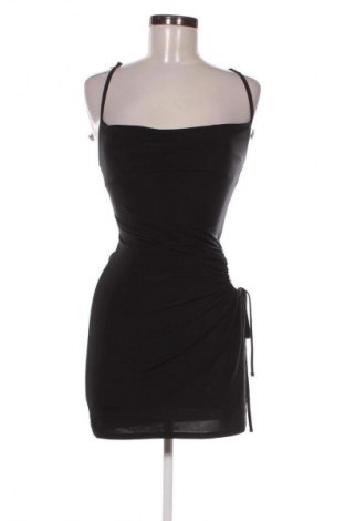 Φόρεμα Pretty Little Thing, Μέγεθος M, Χρώμα Μαύρο, Τιμή 8,99 €