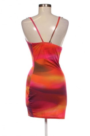 Šaty  Pretty Little Thing, Velikost M, Barva Vícebarevné, Cena  119,00 Kč