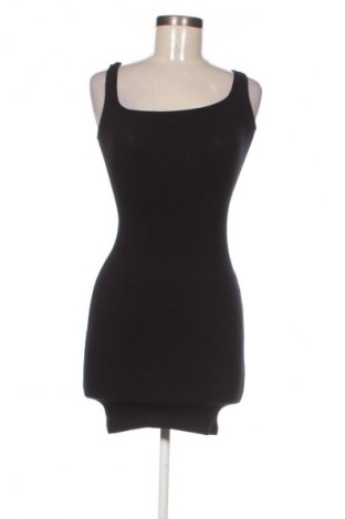 Šaty  Pull&Bear, Velikost S, Barva Černá, Cena  109,00 Kč