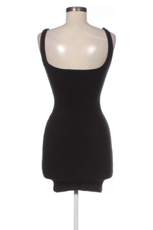 Šaty  Pull&Bear, Velikost S, Barva Černá, Cena  109,00 Kč