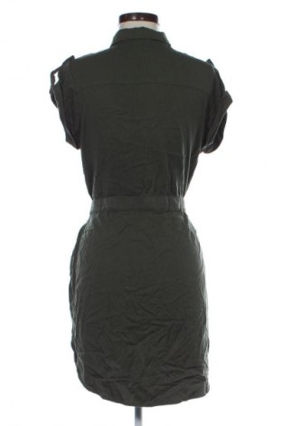 Kleid Reserved, Größe S, Farbe Grün, Preis 12,99 €