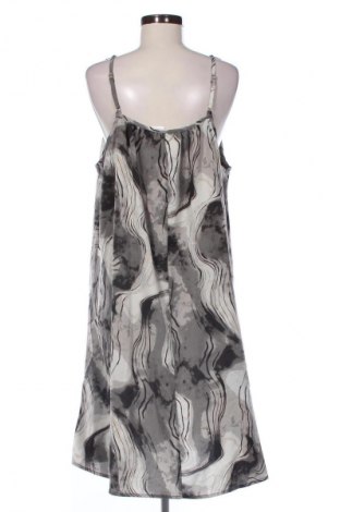 Šaty  SHEIN, Velikost XL, Barva Vícebarevné, Cena  122,00 Kč