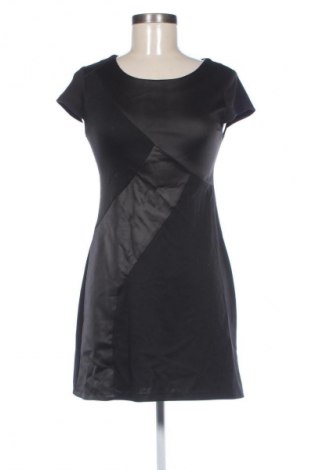 Šaty  Topshop, Velikost XS, Barva Černá, Cena  139,00 Kč