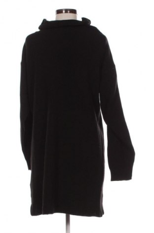 Рокля Trendyol, Размер S, Цвят Черен, Цена 8,18 €