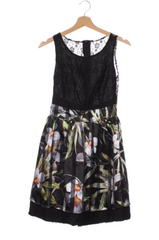 Ruha Unbranded, Méret M, Szín Sokszínű, Ár 4 809 Ft