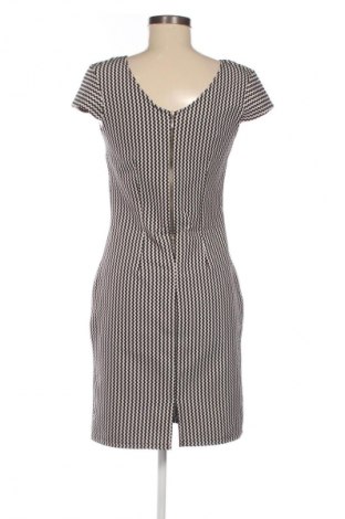 Šaty  Unbranded, Velikost M, Barva Vícebarevné, Cena  279,00 Kč