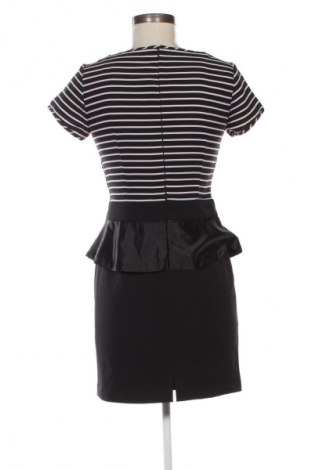 Šaty  Unbranded, Velikost S, Barva Vícebarevné, Cena  139,00 Kč