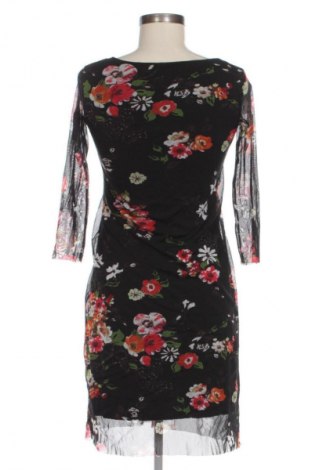 Šaty  Unbranded, Velikost M, Barva Vícebarevné, Cena  145,00 Kč