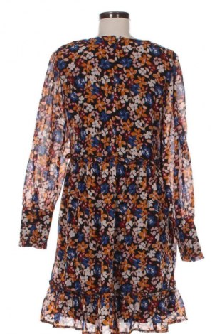 Šaty  VILA, Velikost M, Barva Vícebarevné, Cena  443,00 Kč