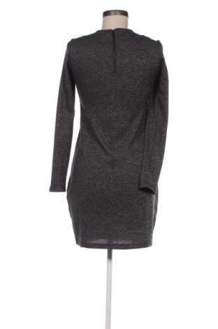 Šaty  Vero Moda, Velikost XS, Barva Šedá, Cena  59,00 Kč
