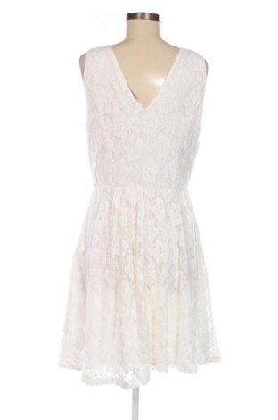 Šaty  Vero Moda, Velikost L, Barva Vícebarevné, Cena  219,00 Kč