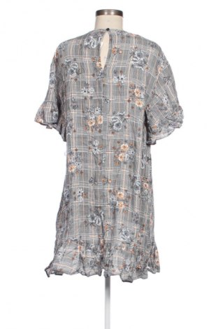 Šaty  Yessica, Velikost M, Barva Vícebarevné, Cena  179,00 Kč