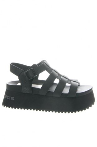 Сандали Calvin Klein Jeans, Размер 39, Цвят Черен, Цена 74,13 €, #133954876