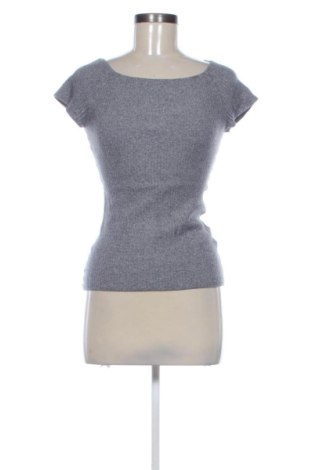 Bluză de femei H&M, Mărime M, Culoare Gri, Preț 40,00 Lei, #138070248