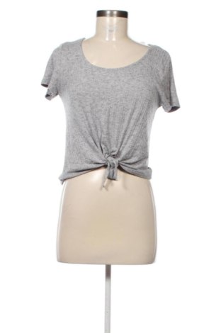 Bluză de femei ONLY, Mărime S, Culoare Gri, Preț 41,99 Lei, #138075504