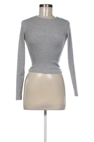 Bluzka damska Bershka, Rozmiar M, Kolor Szary, Cena 29,63 zł, #138076567