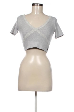 Bluză de femei Pull&Bear, Mărime M, Culoare Gri, Preț 36,74 Lei, #138080169