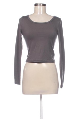Bluză de femei SHEIN, Mărime S, Culoare Gri, Preț 31,49 Lei, #138088331
