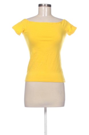 Tricou de femei Unbranded, Mărime S, Culoare Galben, Preț 30,00 Lei, #138054915
