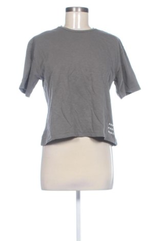 Γυναικείο t-shirt Xint, Μέγεθος M, Χρώμα Γκρί, Τιμή 7,43 €, #138064156