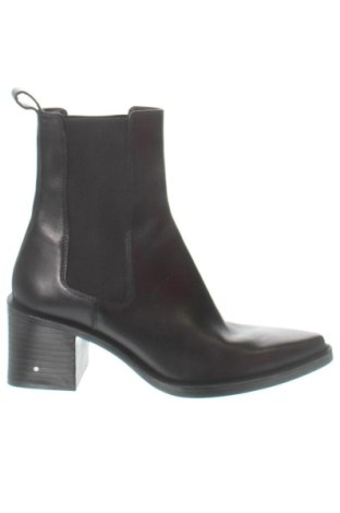 Дамски боти Zara, Размер 39, Цвят Черен, Цена 57,00 €, #138053927