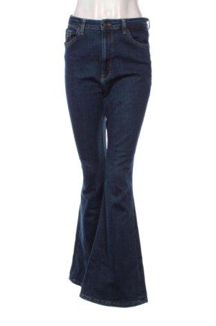 Damskie jeansy Bershka, Rozmiar M, Kolor Niebieski, Cena 69,80 zł, #138034946