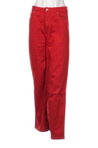 Damskie jeansy H&M, Rozmiar M, Kolor Czerwony, Cena 59,33 zł, #138039671
