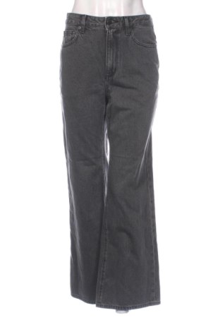 Дамски дънки GU, Размер S, Цвят Сив, Цена 12,05 €, #138048234