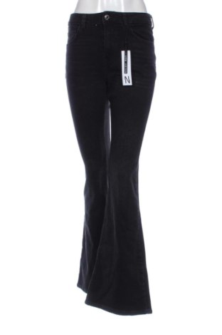 Blugi de femei Noisy May, Mărime M, Culoare Negru, Preț 220,46 Lei, #138053300