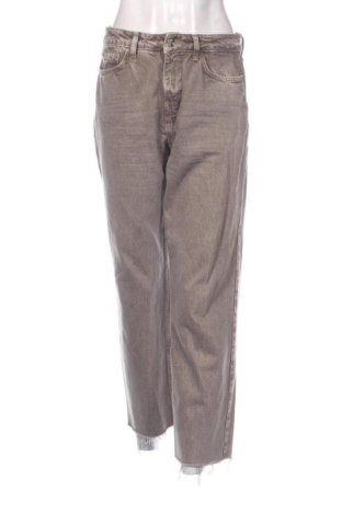 Blugi de femei Zara, Mărime M, Culoare Maro, Preț 196,32 Lei, #138055317
