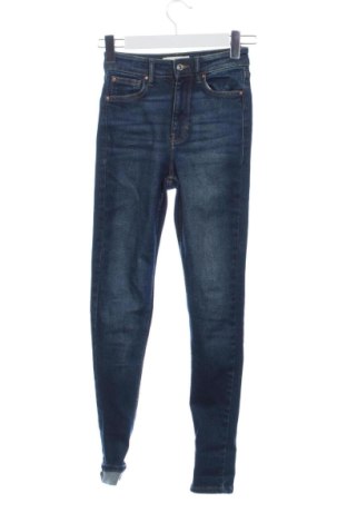 Damskie jeansy Mango, Rozmiar XS, Kolor Niebieski, Cena 66,94 zł, #138056598
