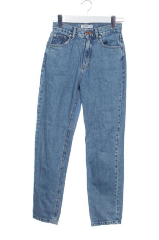 Damskie jeansy Pull&Bear, Rozmiar XS, Kolor Niebieski, Cena 46,57 zł, #138060087