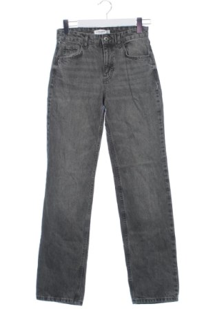 Damskie jeansy Pull&Bear, Rozmiar S, Kolor Szary, Cena 59,27 zł, #138073324